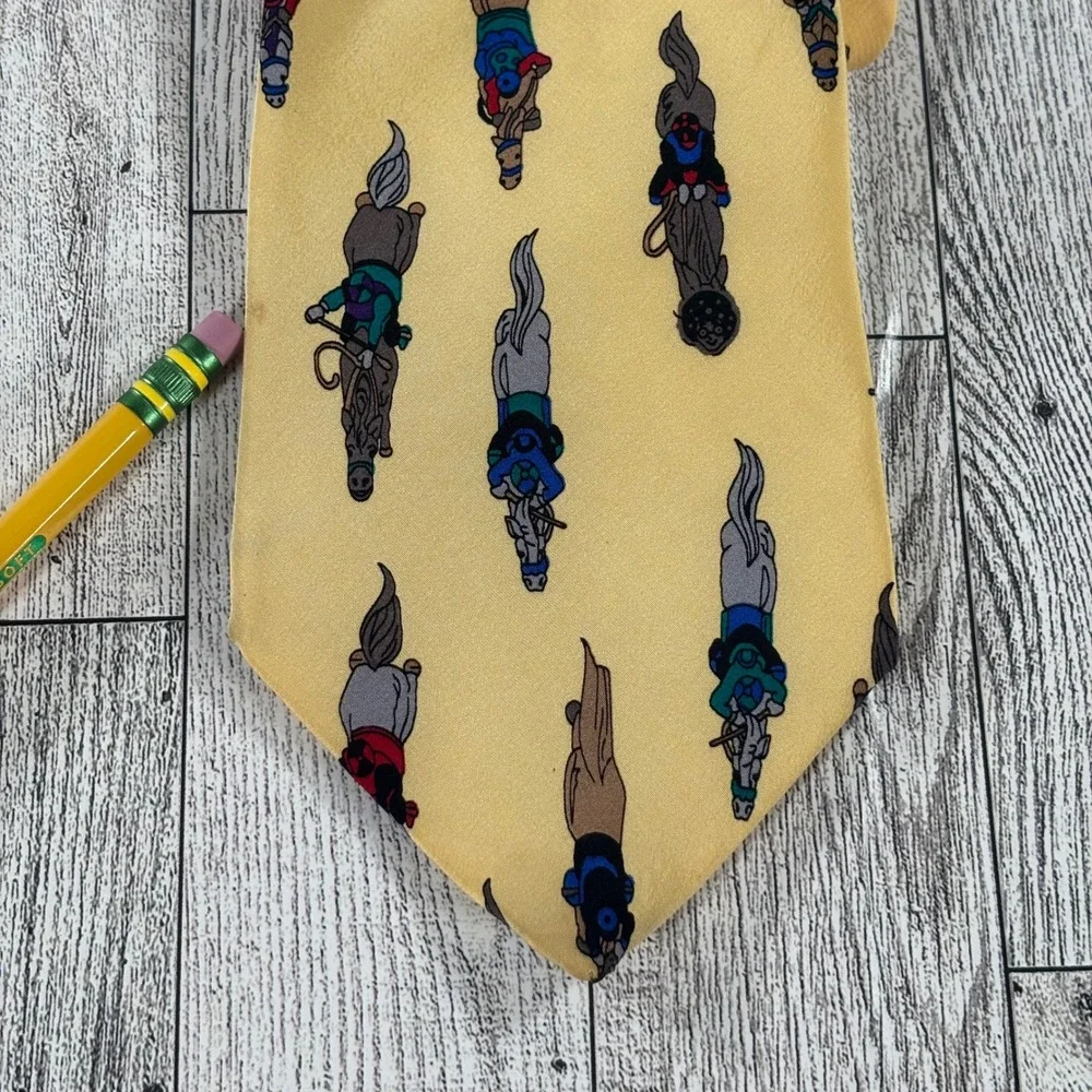 Vicky Davis Men's Necktie Off To The Races Silk Yellow Horse‎ Racing Equestrian